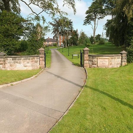 Heath View Vila Cheddleton Exterior foto